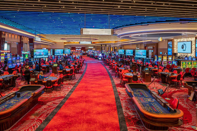Southland Casino & Hotel Getaway Basket - Image 4